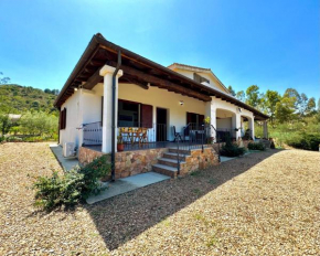 Villa with Patio Cardedu